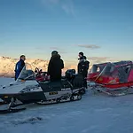 Reisafjord Отель Сёркьосен