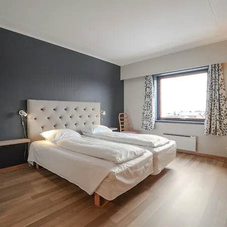 Reisafjord Hotel Sørkjosen