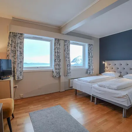 Reisafjord Hotel 3*