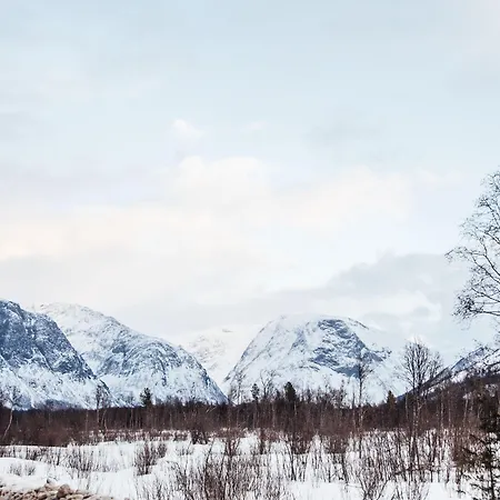 Отель Reisafjord