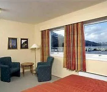 Hotel Reisafjord