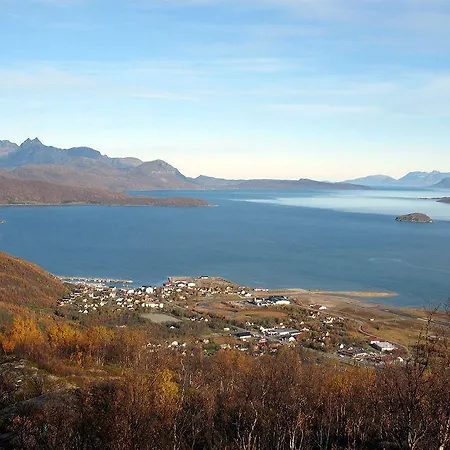 Reisafjord فندق Sørkjosen