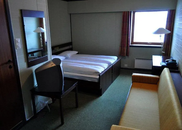 מלון Reisafjord Sørkjosen