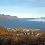Reisafjord Hotel Sørkjosen