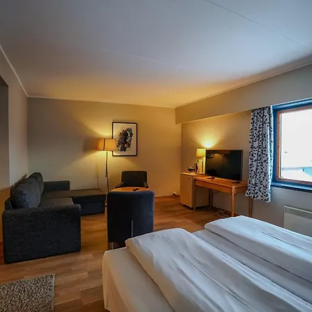 Reisafjord 3* Sørkjosen