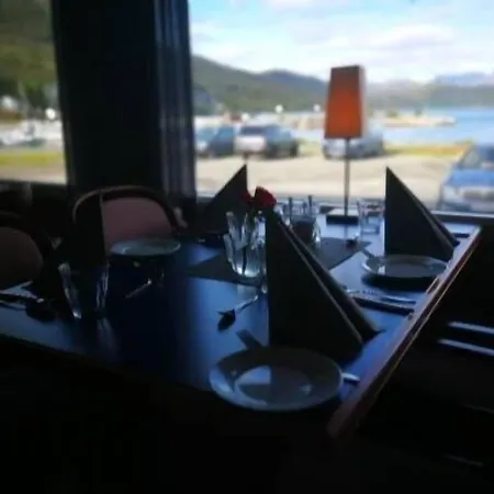 Reisafjord Sørkjosen